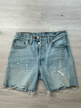 Levi’s shorts